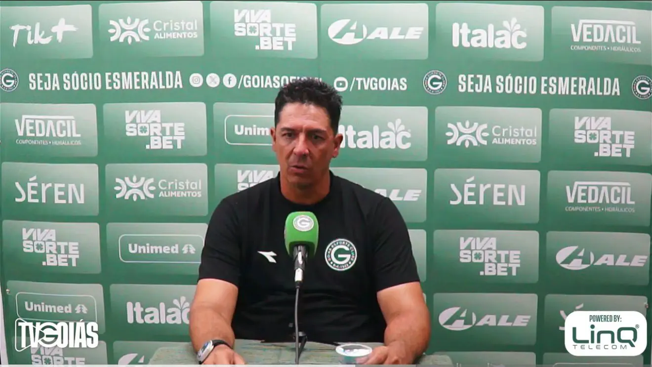Leandro Campos detalha trabalho psicológico que impulsionou vitória do Goiás contra Náutico Leandro Campos detalha trabalho psicológico que impulsionou vitória do Goiás contra Náutico