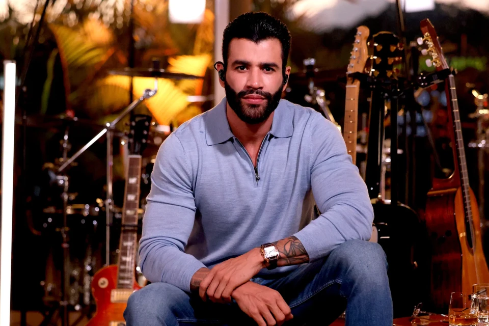 Prefeito chama Gusttavo Lima de 'ladrão' após show cancelado; cantor alega 'caganeira'