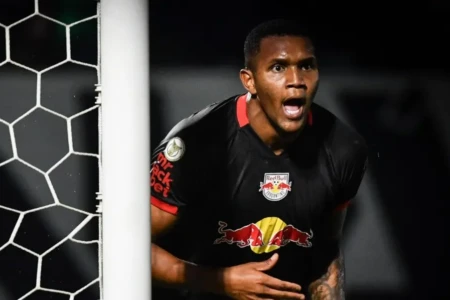 DOUGLAS MENDES FOTO RED BULL BRAGANTINO