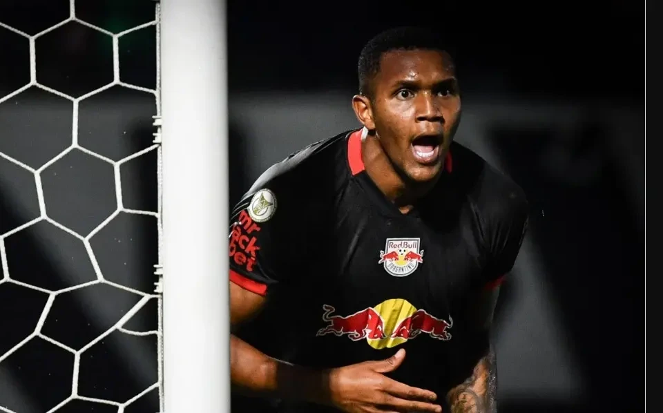 DOUGLAS MENDES FOTO RED BULL BRAGANTINO