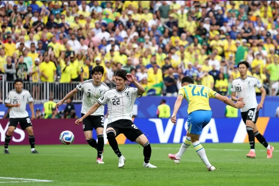 'Usaram Vini Jr como isca': imprensa do Japão elogia 'astúcia' do Brasil (Foto: Fifa)