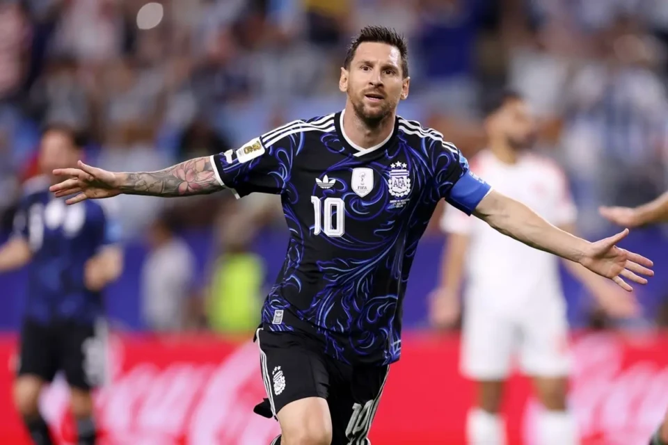 Messi em jogo pela Argentina na Copa do Mundo