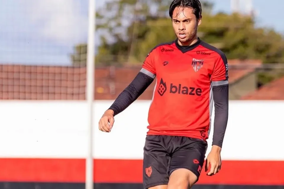 Volante também falou sobre a briga pelo acesso (Foto: Raphael Teixeira / ACG)