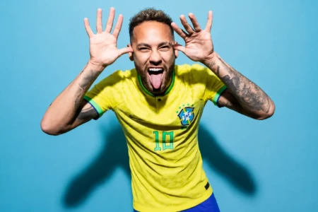 Camisa 10 fez sua estreia no duelo contra a Escócia pela fase de grupos (Foto: Reprodução / FIFA)