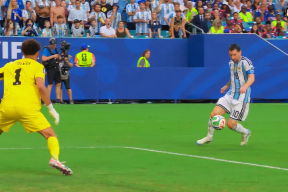 Cabo Verde x Argentina: Messi marca no primeiro cara-a-cara com Vozinha (Foto: Reprodução)