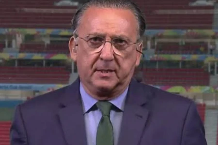 Galvão se emociona ao se despedir das Copas: 'uma dor muito grande' (Foto: Reprodução)