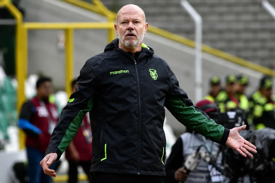 Antônio Carlos Zago vira alvo do Atlético-GO