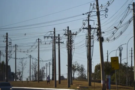 Número de acidentes com a rede elétrica cresceu no Brasil em 2025