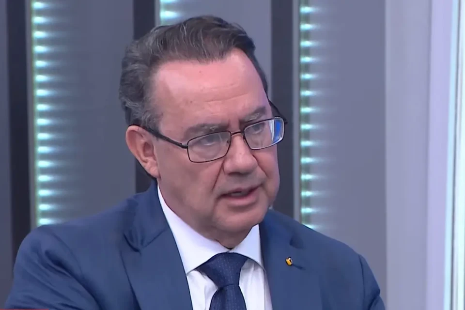 Augusto Cury diz que 90% não sabem da sua pré-candidatura à Presidência Presidenciável pelo Avante reclama do cenário de polarização