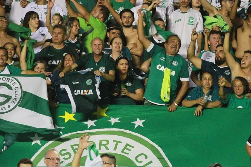 Torcedores reagem à 'lei do silêncio' no Goiás: 'Coreia do Norte do futebol' (Foto: Divulgação)