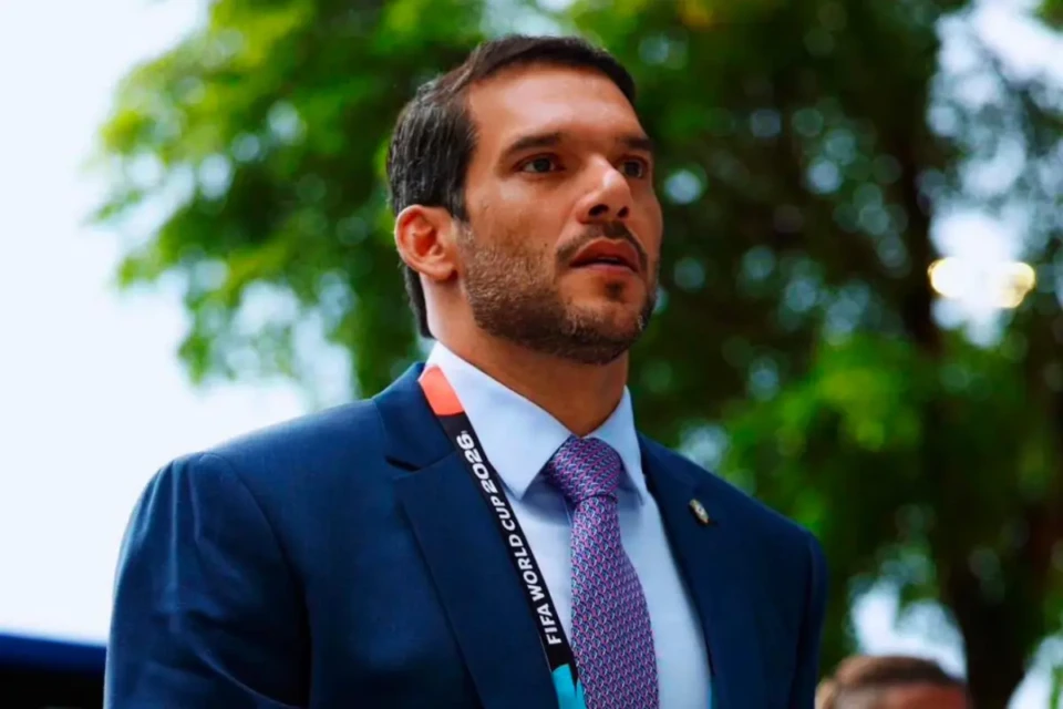 Samir Xaud convoca reunião com federações após pressão na CBF