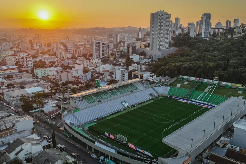 estadio alfredo jaconi
