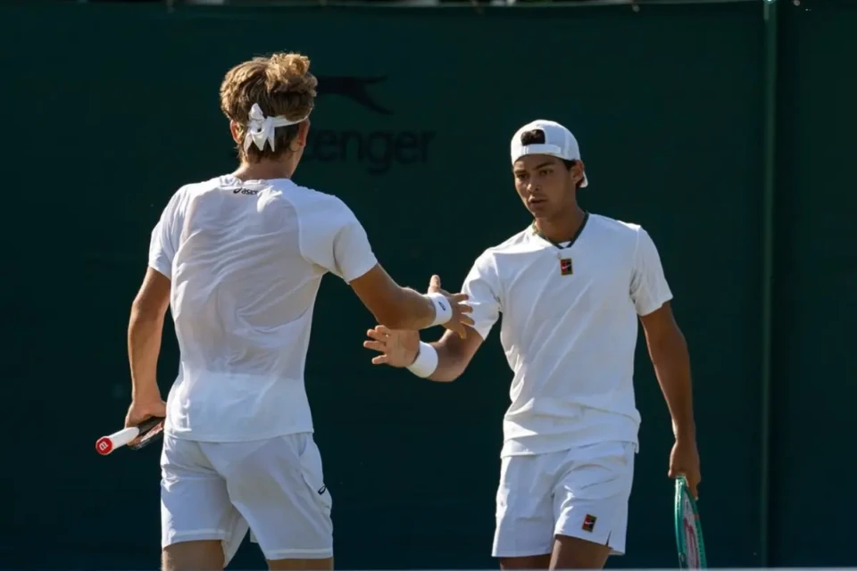 Guto Miguel e Ziga Sesko durante disputa de Wimbledon