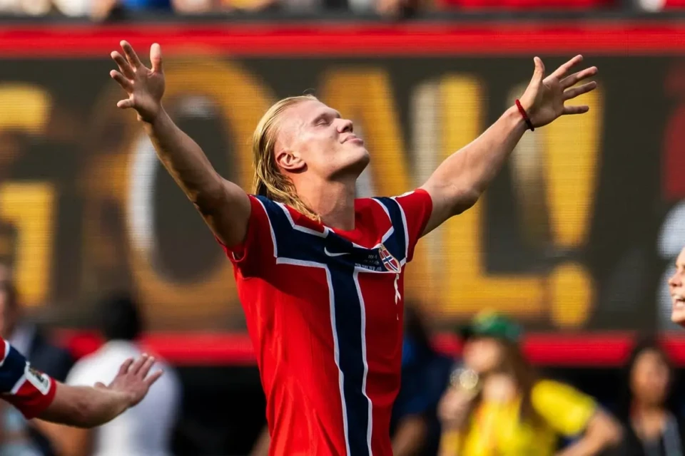 Haaland em partida pela Noruega