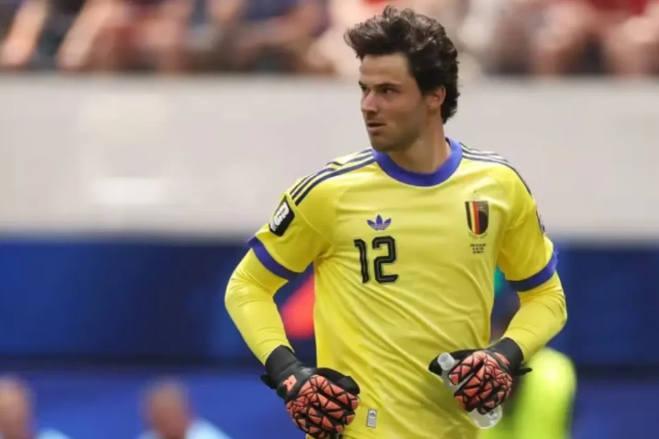 Quem é Lammens, goleiro reserva da Bélgica que falhou em gol da Espanha (Foto: Fifa)