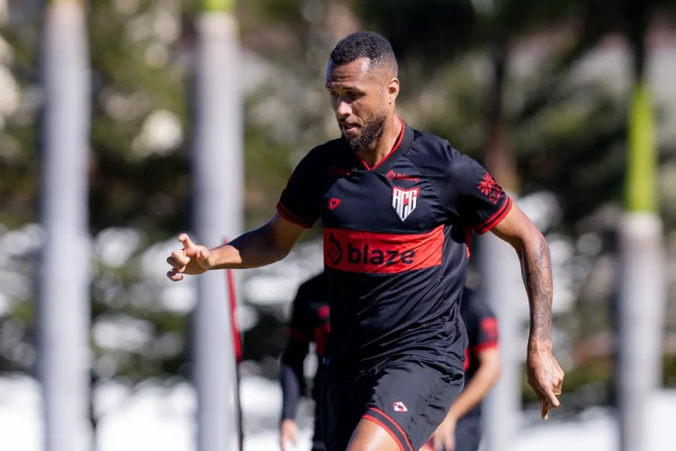 Gustavo Coutinho, atacante do Atlético