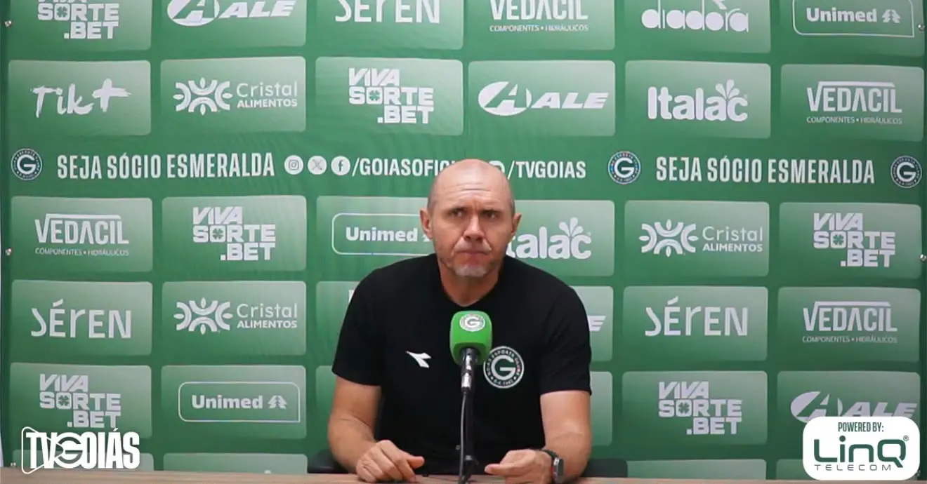 Mozart analisa empate do Goiás e a frustração de perder a vantagem Mozart analisa empate do Goiás e a frustração de perder a vantagem