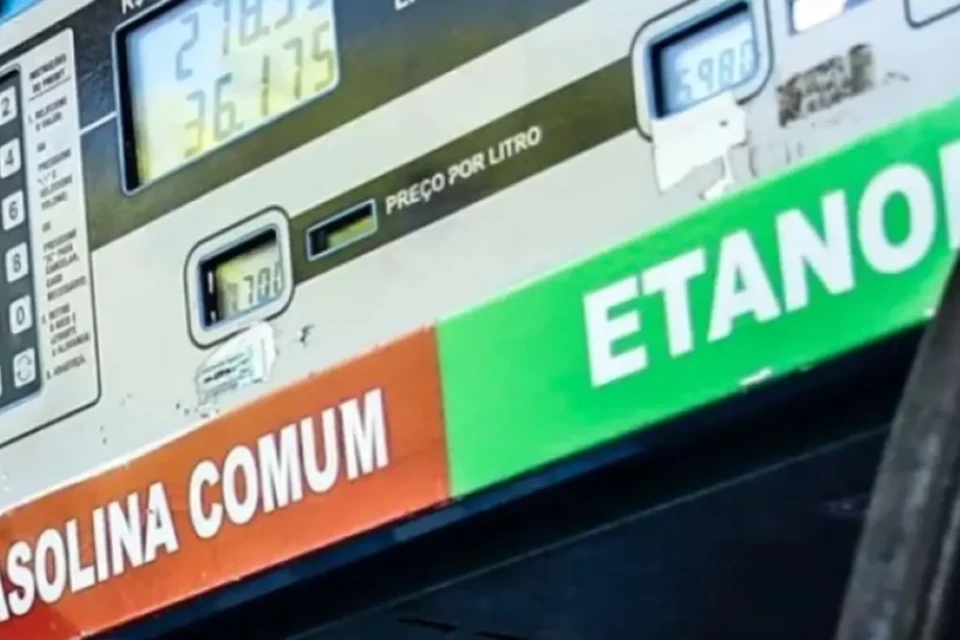 Governo federal aprova aumento do etanol na gasolina para 32%