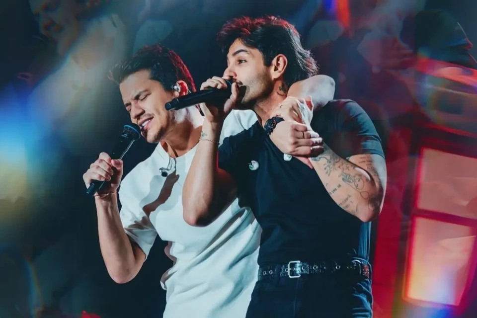 Hugo & Guilherme gravam novo DVD às margens do Rio Araguaia neste sábado (18)