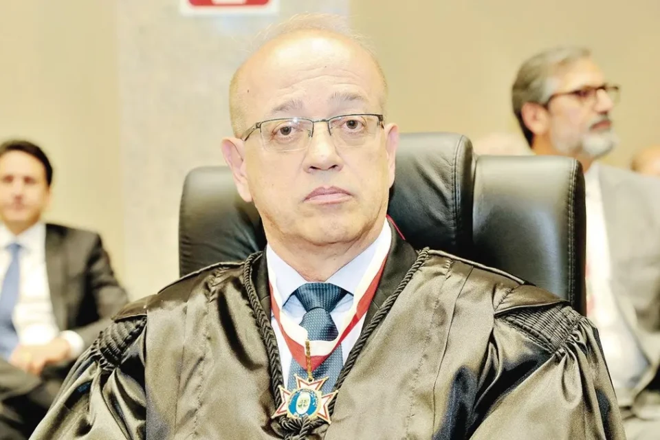 Advogada comenta fala de desembargador sobre ordem de parada: 'Independência como prerrogativa'