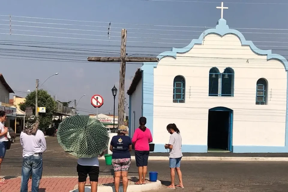 Melhores pontos turísticos de Aruanã além do Rio Araguaia Destino em Goiás reúne praias de água doce, cultura indígena e turismo de natureza