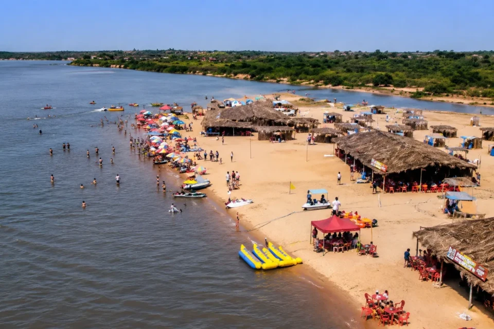 Melhores pontos turísticos de Aruanã além do Rio Araguaia Destino em Goiás reúne praias de água doce, cultura indígena e turismo de natureza