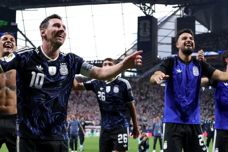 Petição para excluir Argentina da Copa se aproxima de 20 milhões de assinaturas (Foto: AFA)