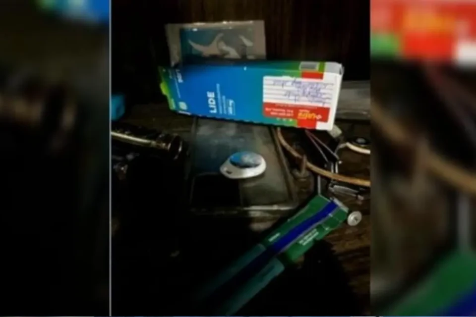 Tags apreendidas com o suspeito - (Foto: reprodução)