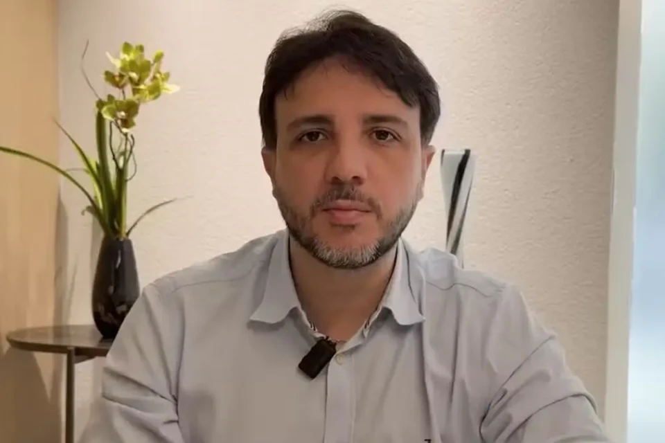 Citando ameaças, Missão antecipa convenção e oficializa Renan Santos como candidato à Presidência
