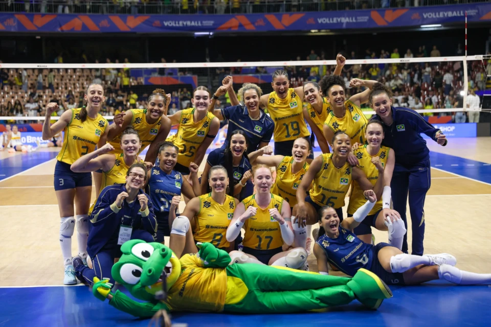 Brasil segue entre as melhores, mas busca o título que falta no vôlei feminino