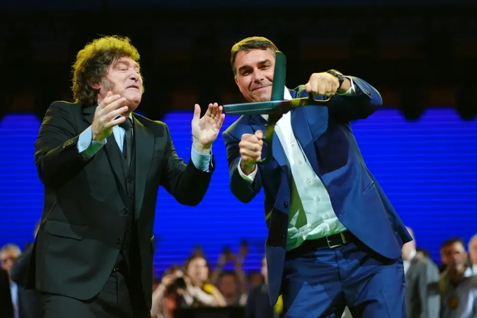 Milei e Flávio