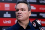 Adson Batista tranquiliza após derrota para o Vila Nova
