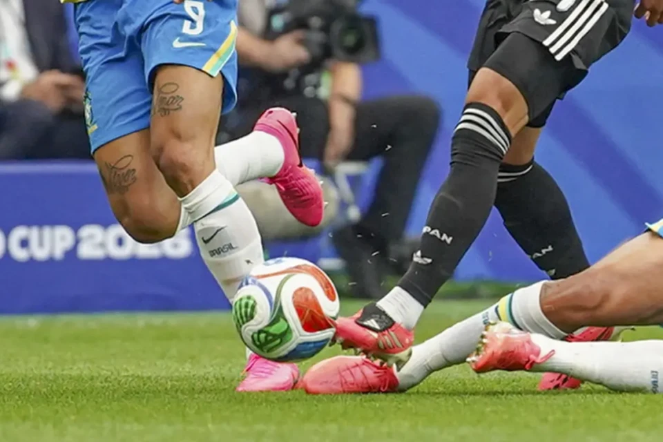 Chuteiras rosas na Copa do Mundo
