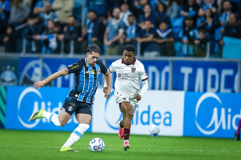 Grêmio é eliminado pelo Bolívar na Sul-Americana