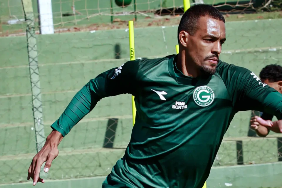 Goiás conta com o retorno de Luís Felipe e Kadu Souza diante do Londrina