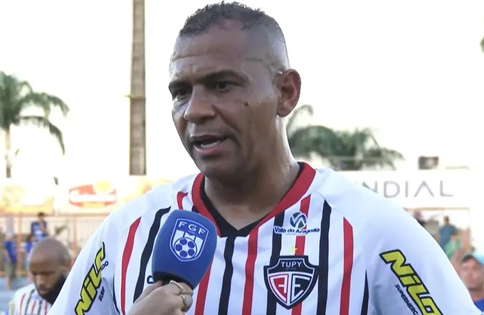Walter estreou pelo Tupy