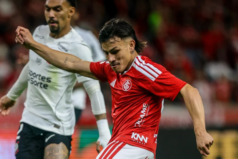 Internacional leva boa vantagem para o jogo da volta em São Paulo