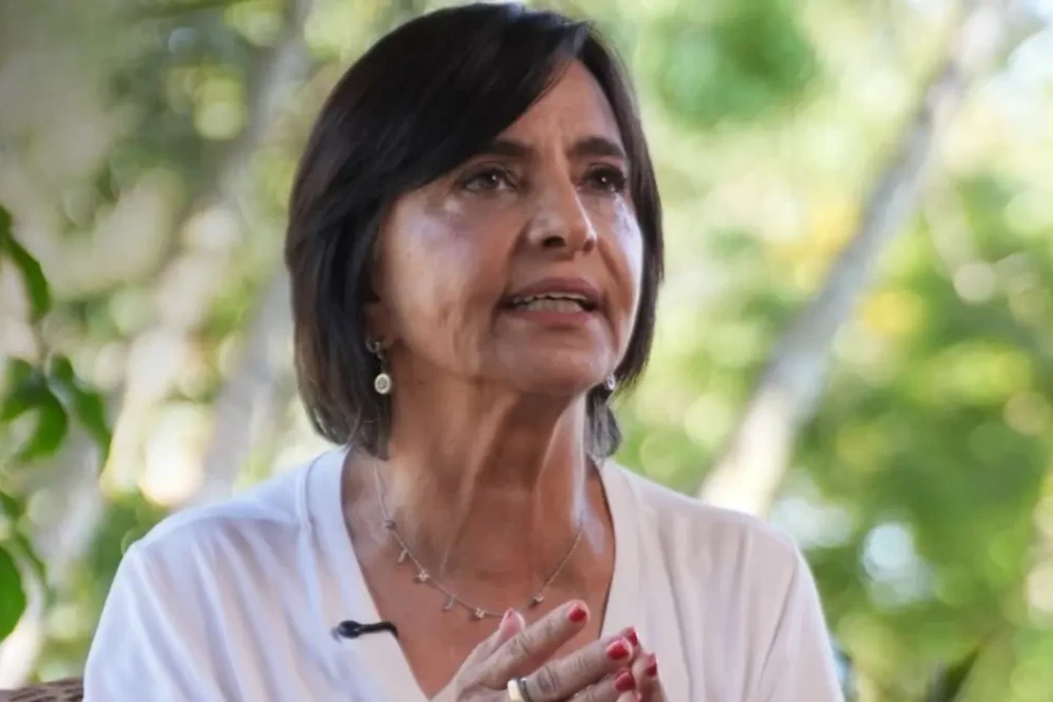 Ex-deputada Isaura Lemos