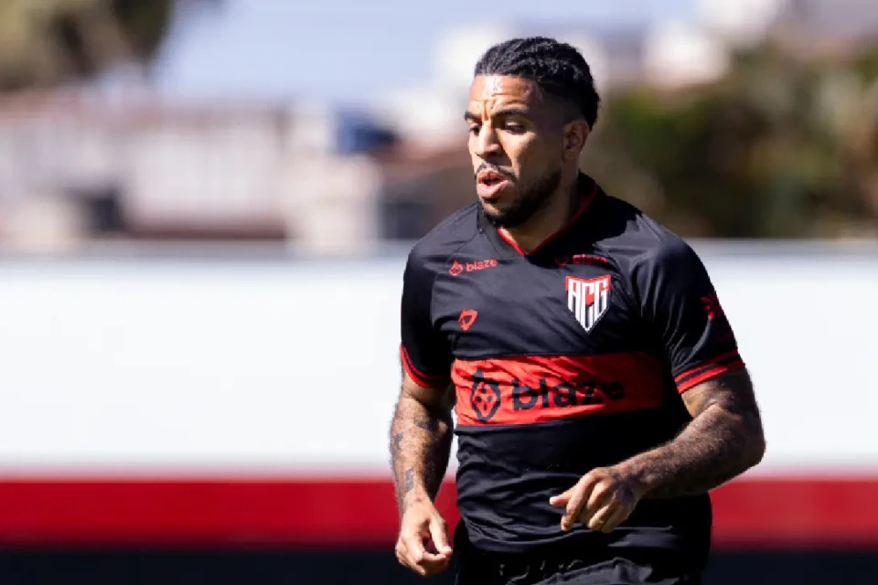 Yuri Antônio novo lateral do Atlético