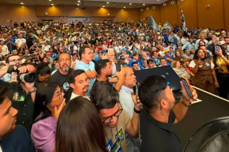 Candidatos do PSDB a deputado defendem família e ética em seus discursos (Foto: Maria Clara Barreto)