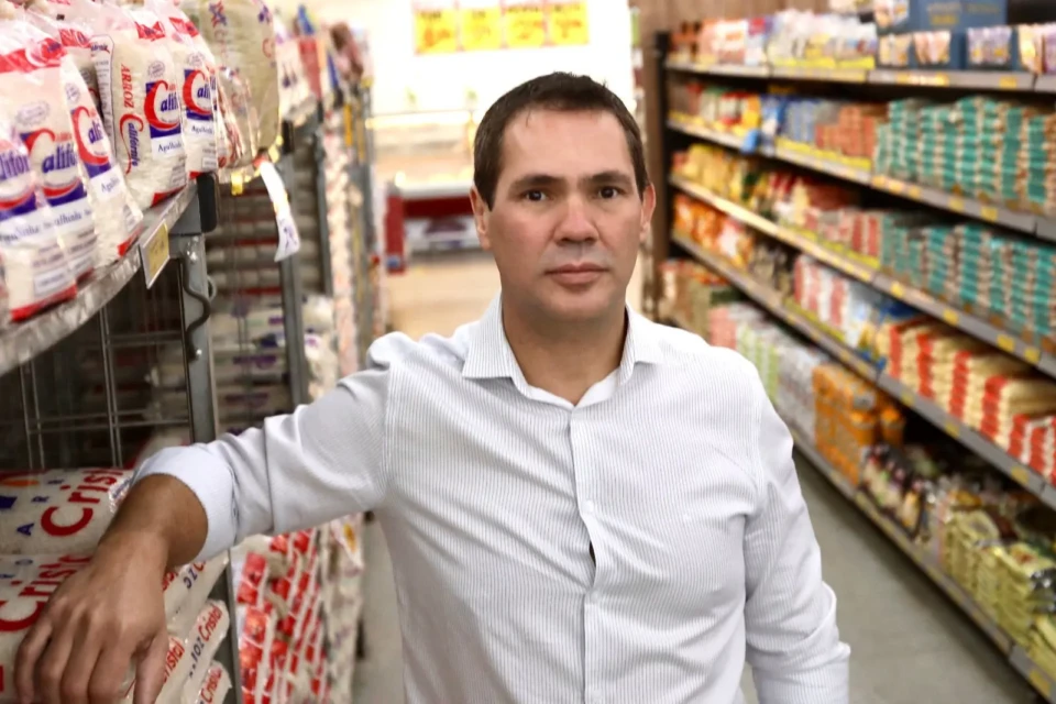 Sirlei Antônio do Couto, presidente da Agos, projeta crescimento de 5% a 8% nas vendas dos supermercados durante o Dia dos Pais em Goiás — Foto: Divulgação/Agos