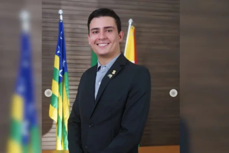 O vereador Carlos Daniel Aparecido de Oliveira, que morreu aos 26 anos, exercia o primeiro mandato na Câmara Municipal de Nova América e presidia a Comissão de Orçamento e Finanças (Foto: redes sociais)
