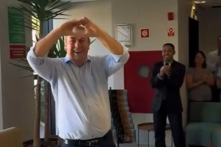 José Mário Schreiner é recepcionado por funcionários da Faeg