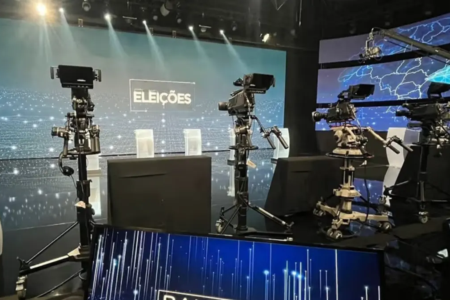 Cenário de debate entre candidatos