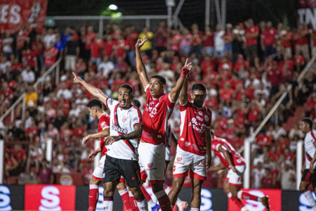 Atlético e Vila Nova fazem clássico decisivo pela Série B