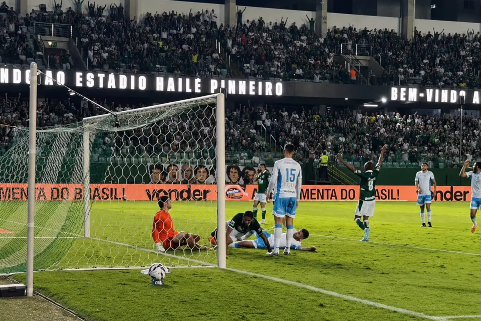 Goiás abre o placar contra Londrina