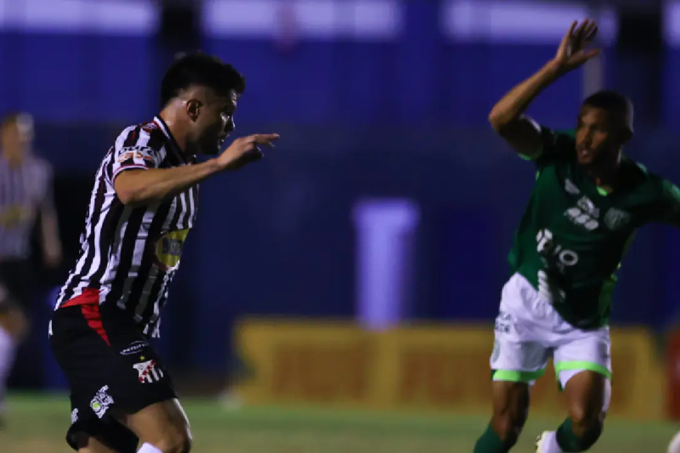 Anápolis x Guarani foto Josué Alexandre