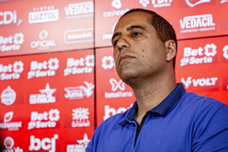 Hugo Jorge Bravo garante que Vila Nova vai dar a volta por cima no clássico