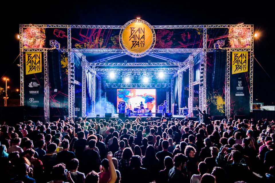 Confira os horários dos shows do Bananada 2026 em Goiânia