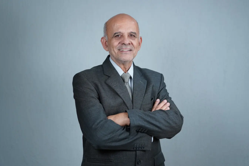 Edilson Borges, presidente da Casmoda/Fieg, alerta para os impactos da concorrência internacional sobre a indústria da moda em Goiás. (Foto: Divulgação)